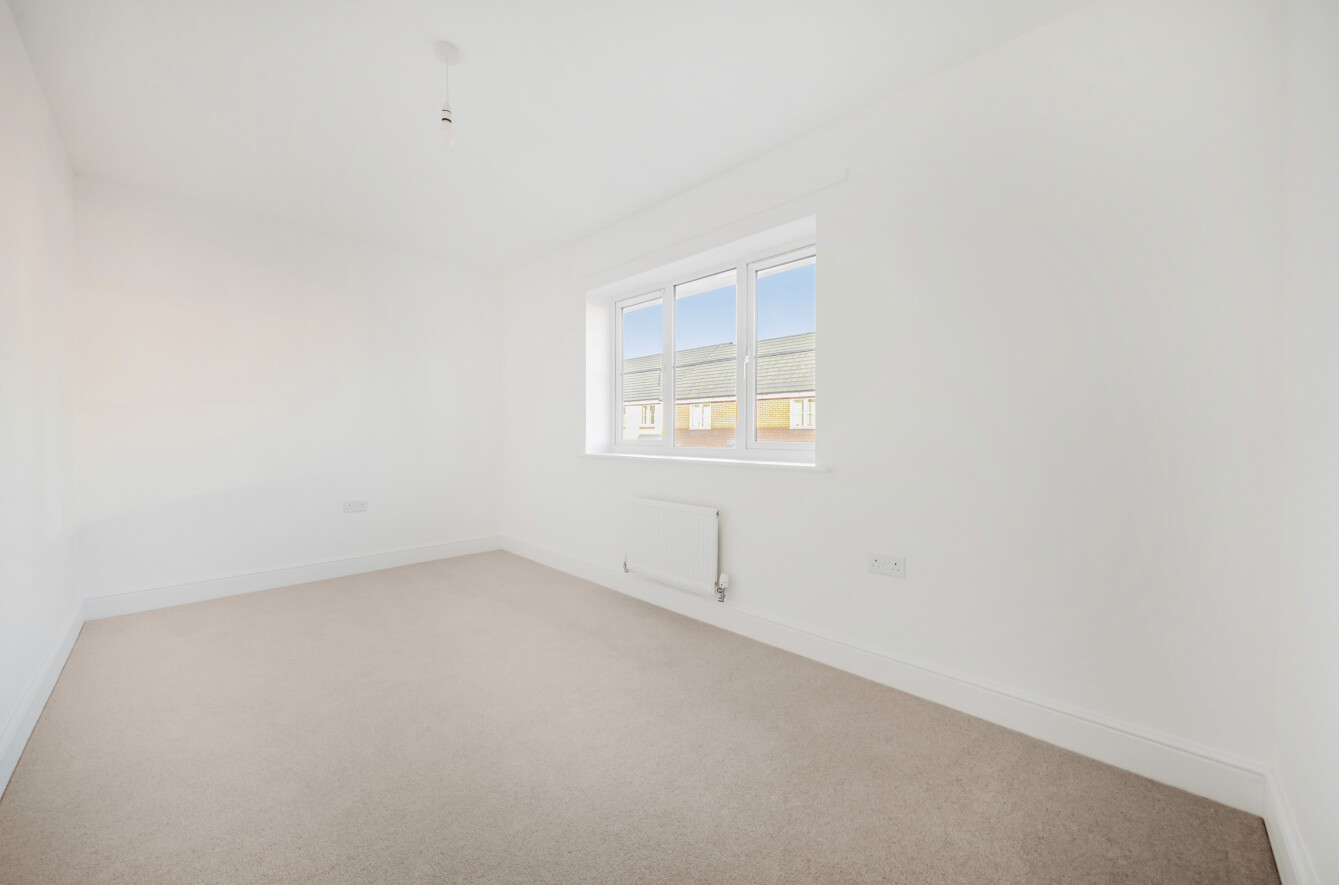 Photo of a bedroom in a 2 bedroom house at Oaklands Place