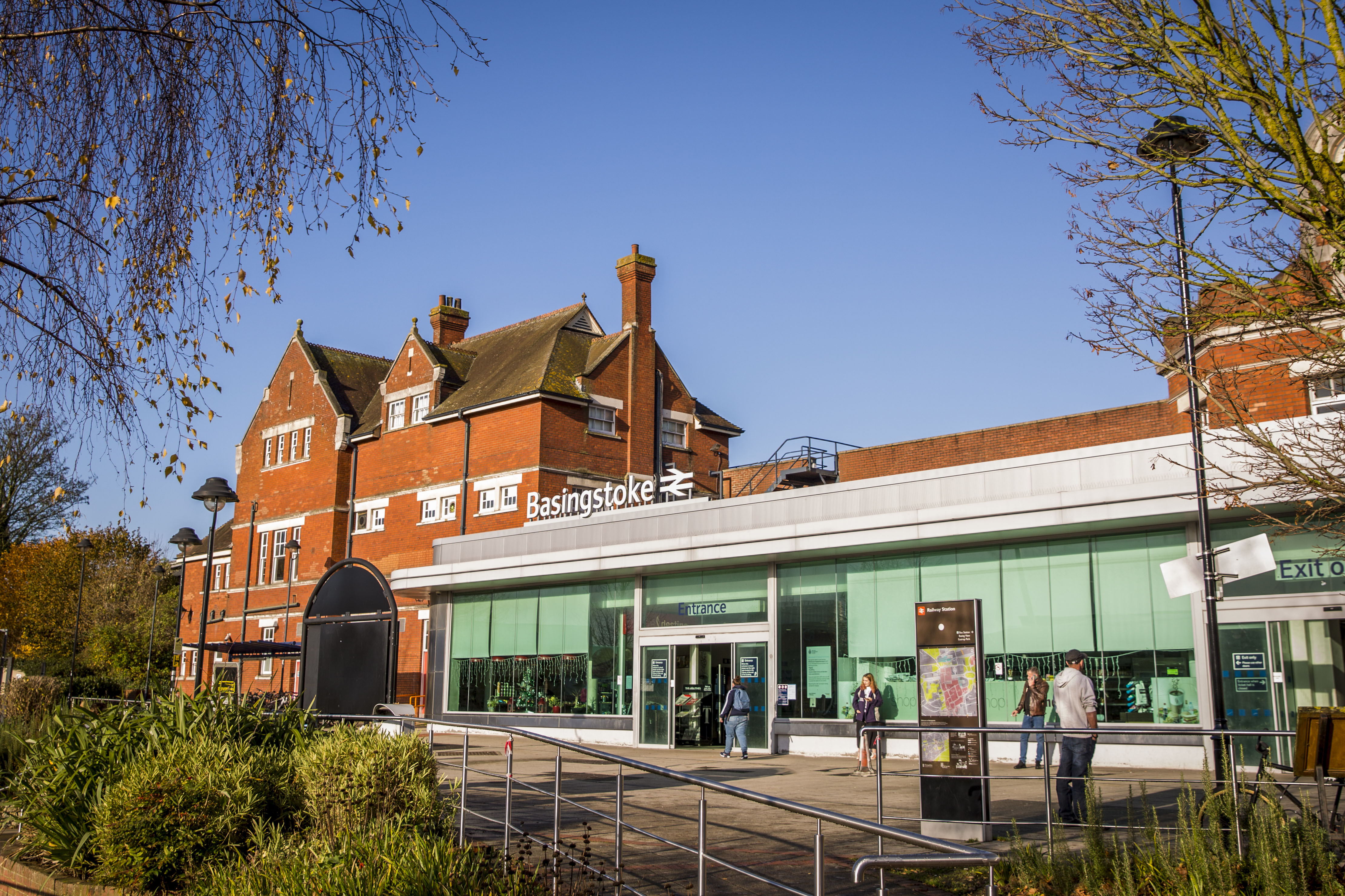 Basingstoke Station